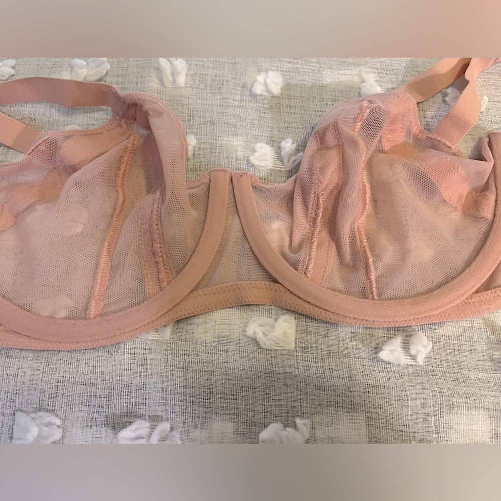 Victoria’s Secret- Very Sexy Unlined Balconnet - Picture 4 of 4